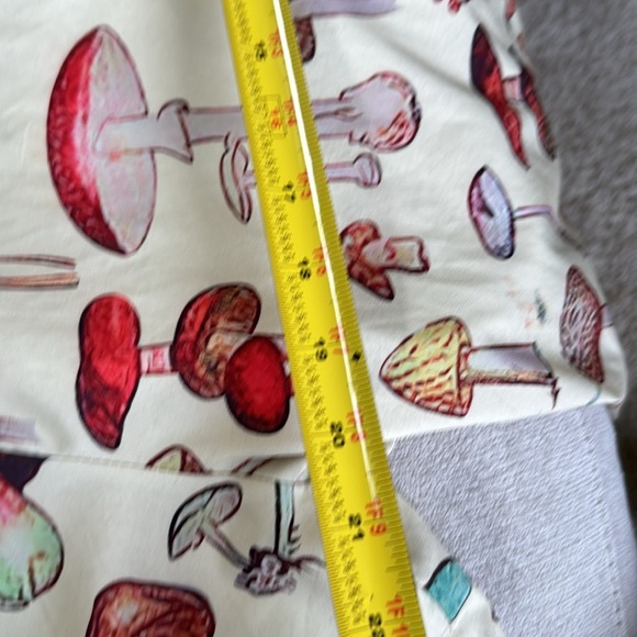 Funky Threads - Tan Mushroom Shirt - Casual Button Down - XL - Picture 6 of 8